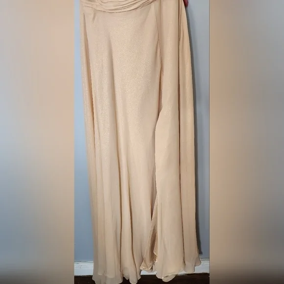 Mac Duggal FLOAT ONE SHOULDER OPEN BACK FLOWY GOWN size 12 (#39) - Picture 12 of 16